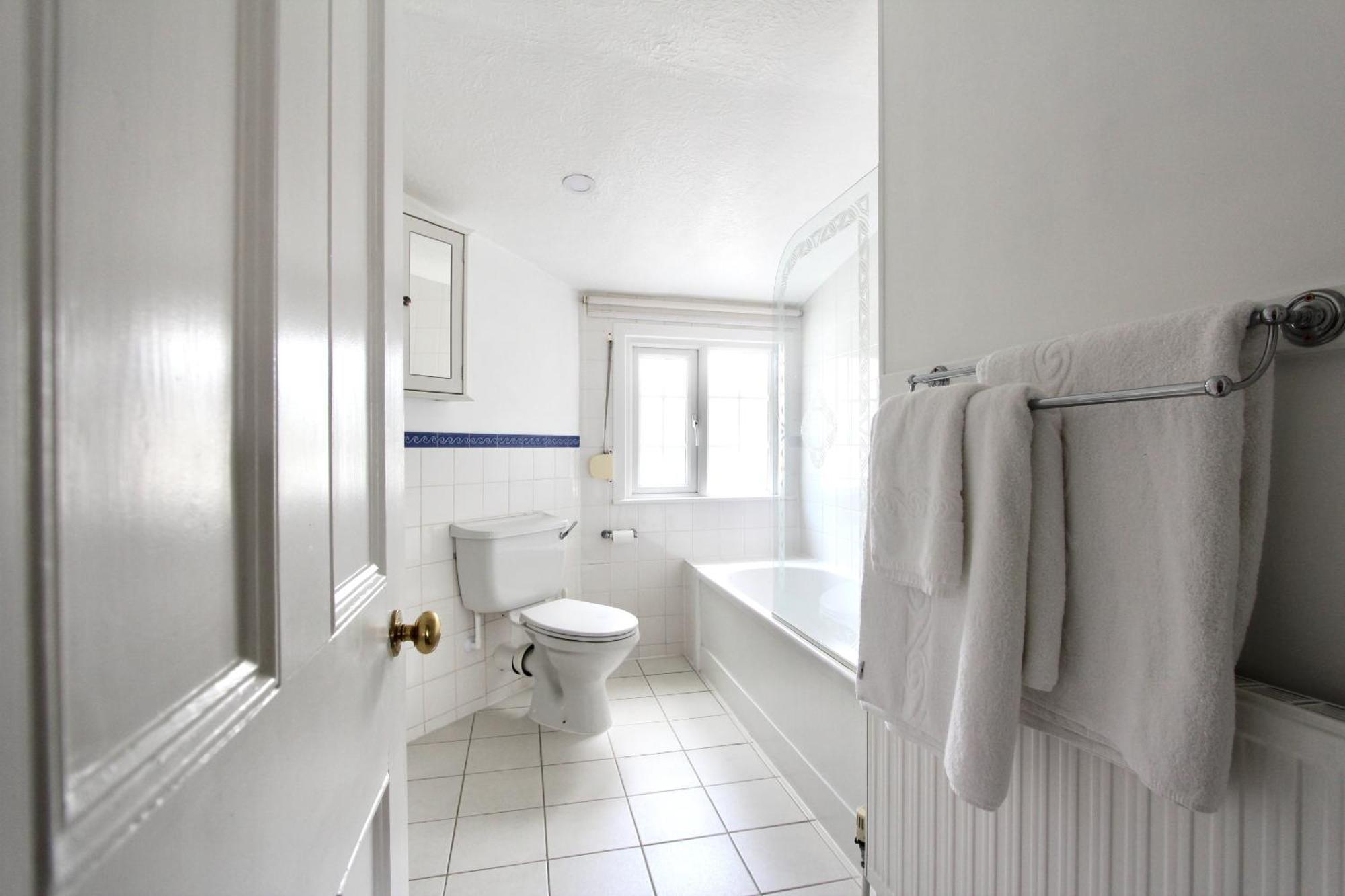 Old Temperance House Bed and Breakfast Saint Keverne Δωμάτιο φωτογραφία