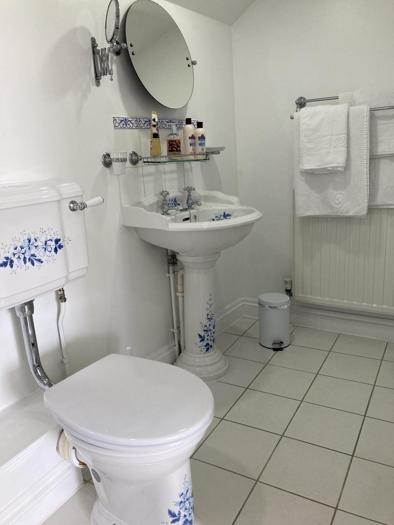 Old Temperance House Bed and Breakfast Saint Keverne Δωμάτιο φωτογραφία