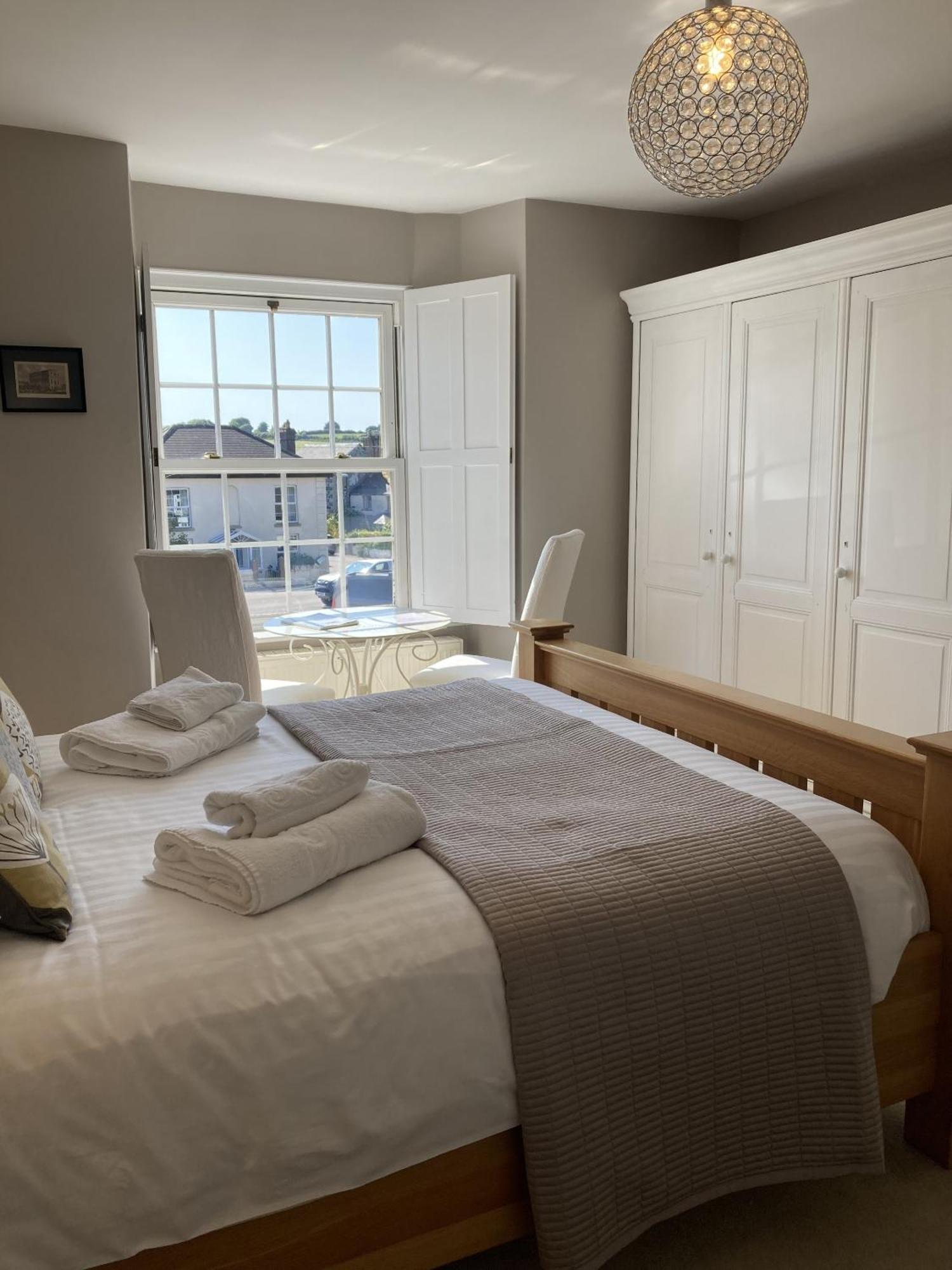 Old Temperance House Bed and Breakfast Saint Keverne Δωμάτιο φωτογραφία